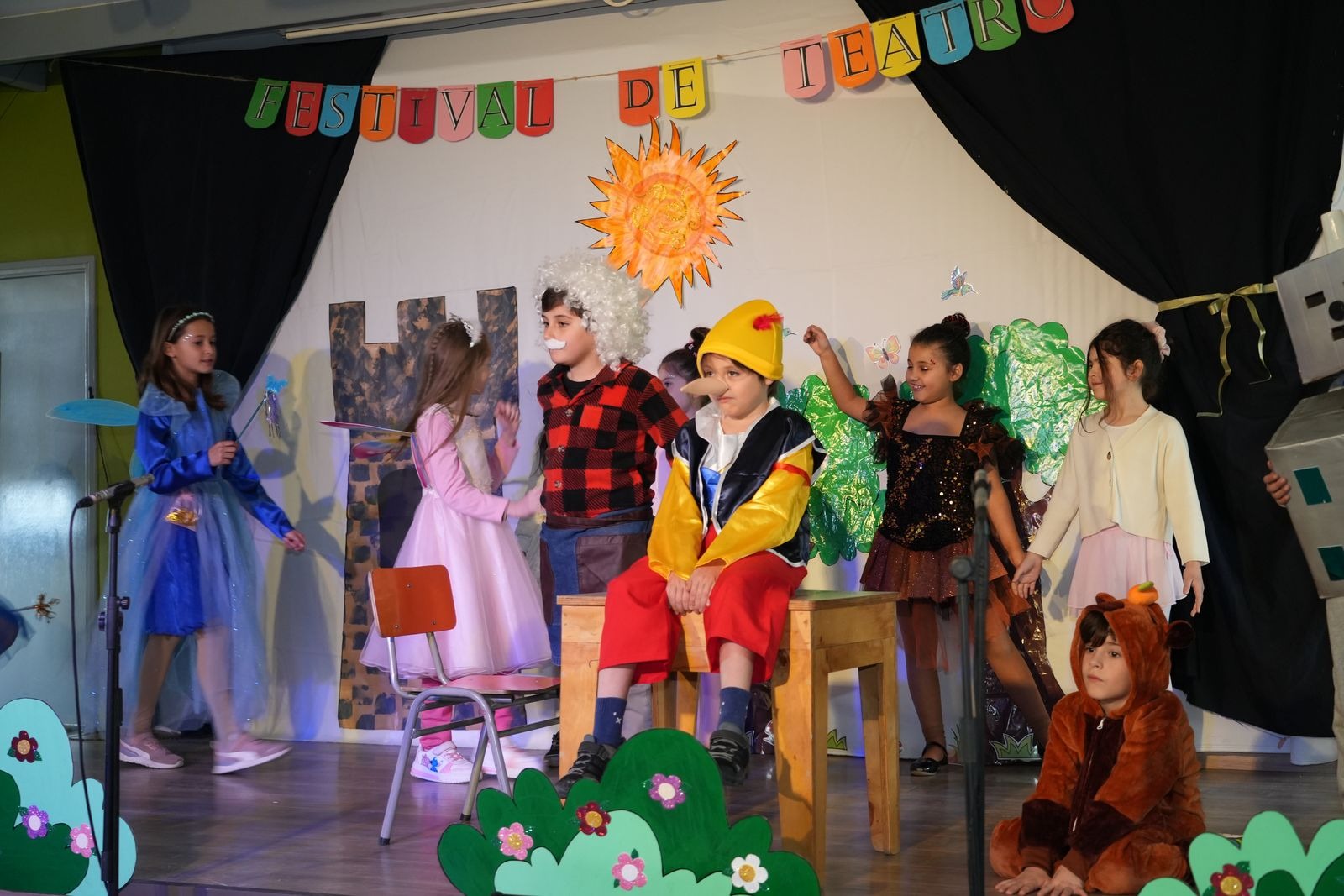 almenas teatro 07