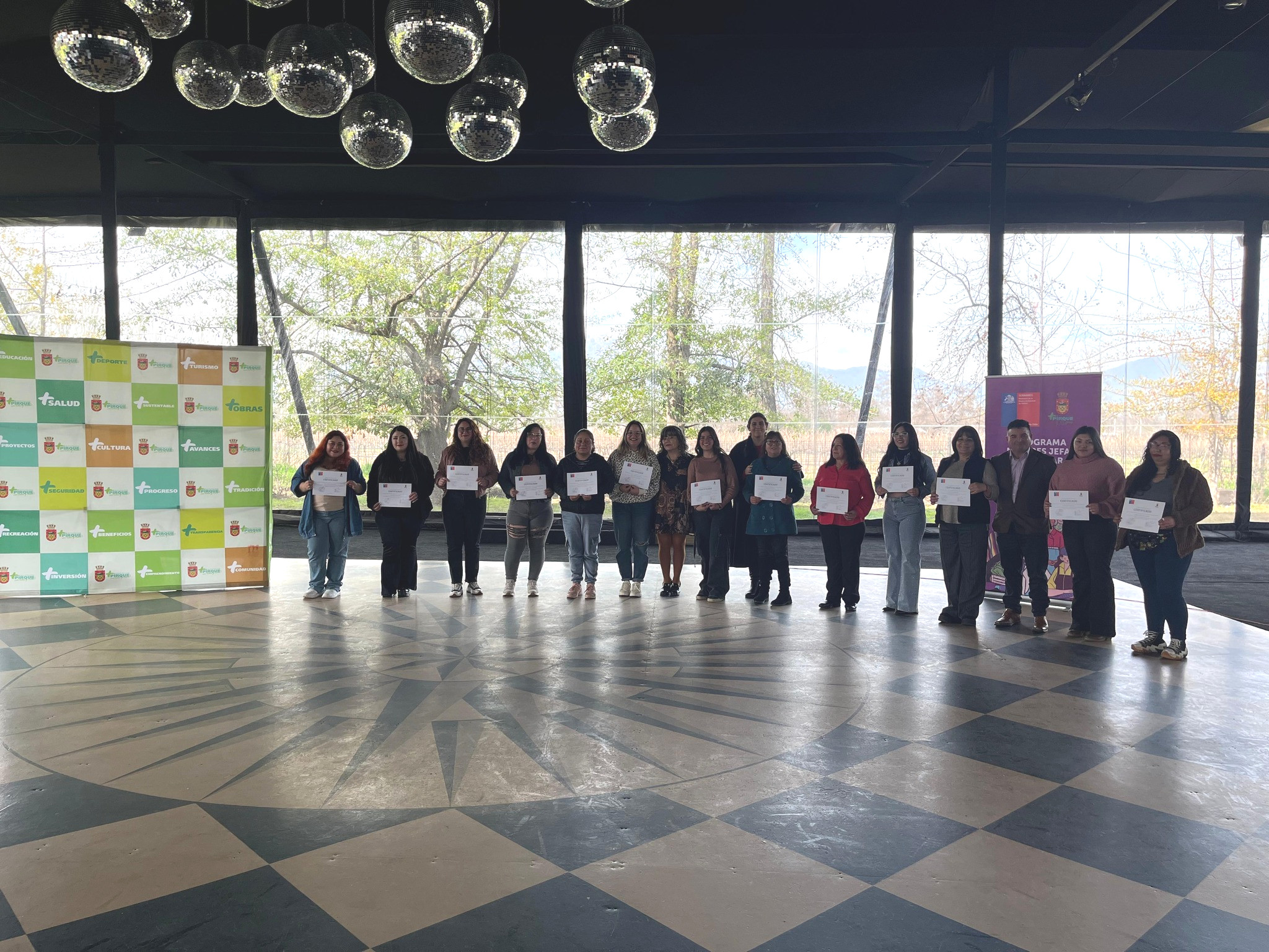 80 mujeres 03