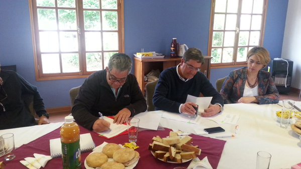 firma convenio con asoturs02