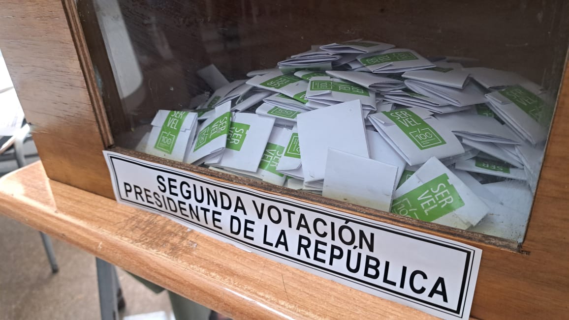 bda1493a fdf7 4f00 b315 3079cac37b04