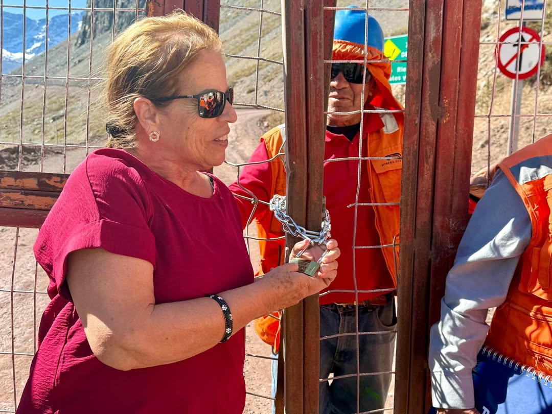 cierre embalse2 4 26 02