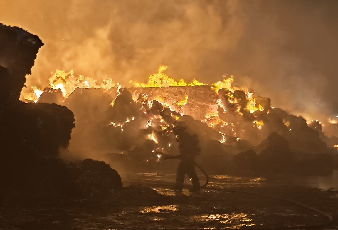 incendio papelera 000011111134